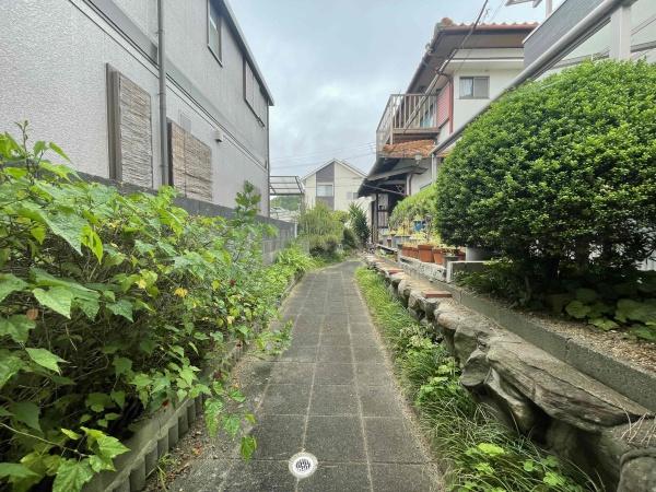 アットホーム】呉市 仁方桟橋通 （仁方駅 ） 2階建 5SLDK