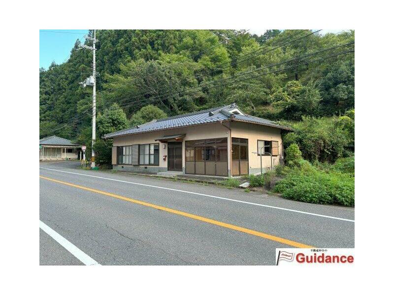 Shimoichi-cho, Yoshino-gun, Oaza-Haraya (Shimoichiguchi station) Single-story building, 4DK

4DK