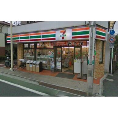 セブンイレブン 杉並天沼店 距離：371m