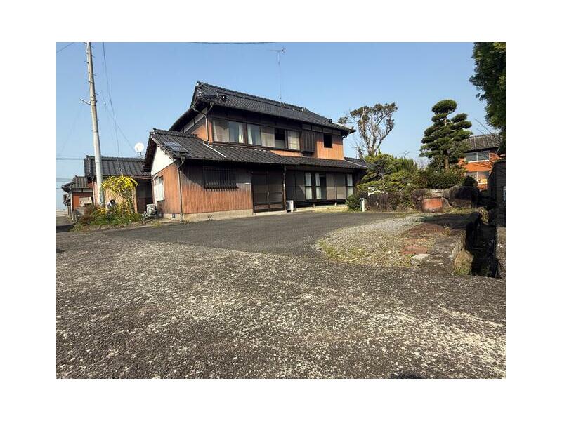 Usa-shi, Usa (Usa Sta.) 2F 6DK

2F 6DK 4,800,000 yen