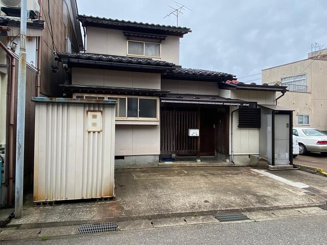 アットホーム 富山市 水橋町 水橋駅 2階建 ３ｄｋ 富山市の中古一戸建て 提供元 株 バロン 不動産事業部 一軒家 家の購入