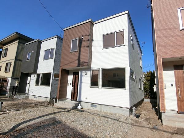 アットホーム 札幌市中央区 南二十八条西１０丁目 石山通駅 2階建 ４ｌｄｋ 8700828103 札幌市中央区の新築一戸建て 提供元 三井不動産リアルティ札幌 株 三井のリハウス札幌豊平センター 一軒家 家の購入