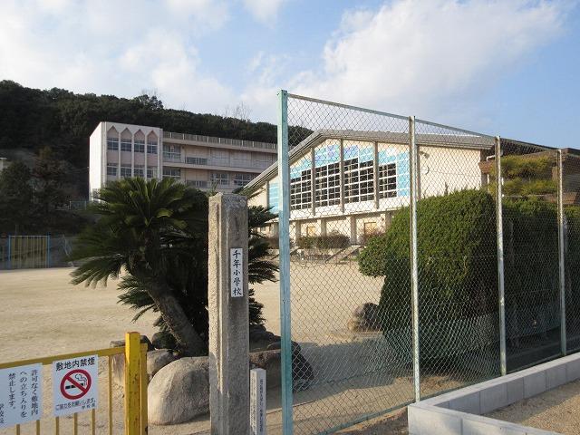 アットホーム 福山市 沼隈町大字草深 2階建 ６ｌｄｋ 福山市の中古一戸建て 提供元 穴吹不動産流通 株 福山 店 一軒家 家の購入