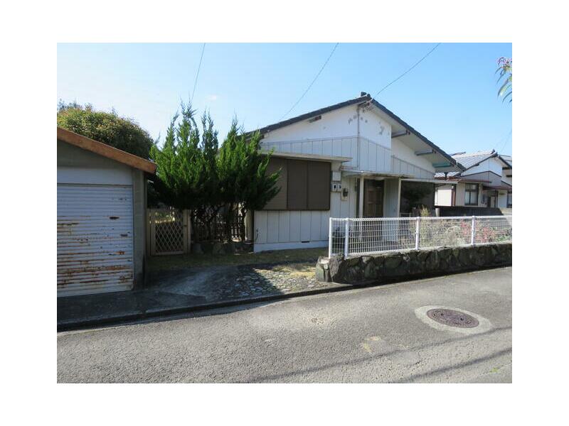 4DK, 4-chome, Shinhamacho, Tokushima City (Nikenya Station)