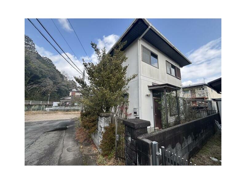 Yamaguchi City, Ouchi Motoda 1-chome (Yamaguchi Station) 2-story building 3DK