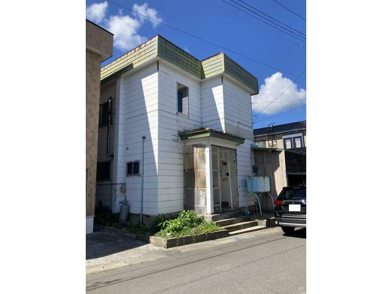 Aomori-shi, Aomori Oaza Ishie Aza Okabe (Shin-Aomori Sta.) 2F 5LDK

4.4 million yen