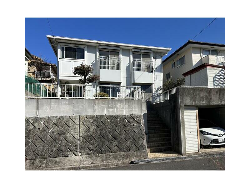 2F 4LDK, Shimoitai-cho, Matsuyama-city

4.8 million yen