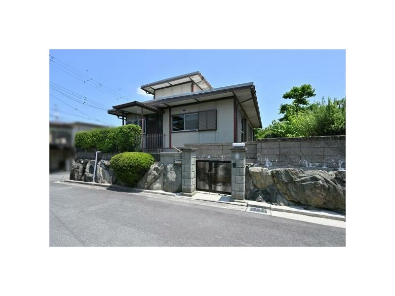 Yamato Koriyama City, Yatayama-cho (near Yamato Koizumi Station) 2-story building, 5SDK