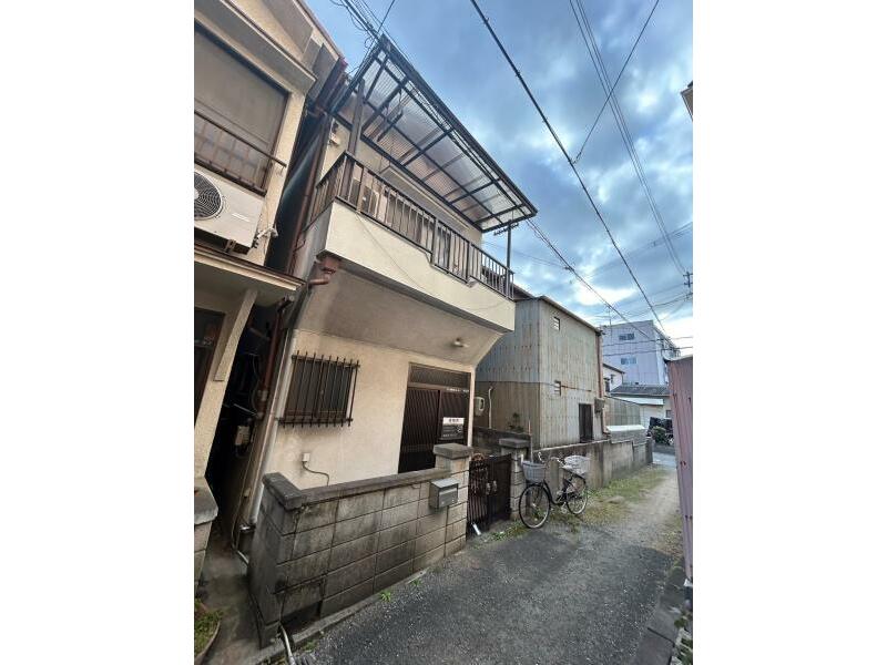 Kurohara Asahi-cho, Neyagawa City (Kayashima Station) 2-story 4DK