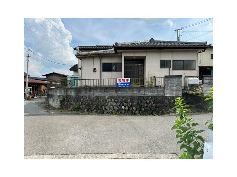 Yamane, Yamanashi （Kasugai-cho station） Single story building, 3DK

3,500,000 yen