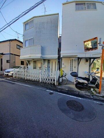Cheap house for sale in Shinagawa, Tokyo