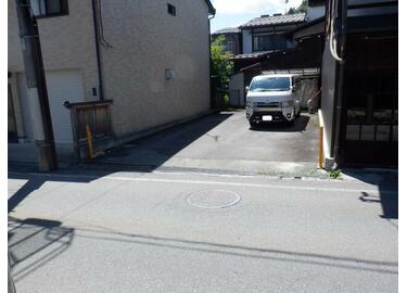 アットホーム 高山市 吹屋町 高山駅 の駐車場 提供元 すみれリビング 株 すみれ不動産 高山市の貸駐車場