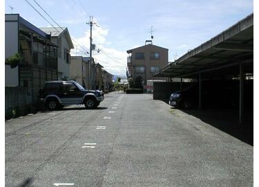 アットホーム 橿原市 石原田町 耳成駅 の駐車場 提供元 共栄土地建物 株 橿原市の貸駐車場