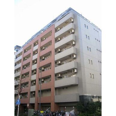 横濱らしい外観ではないですか？