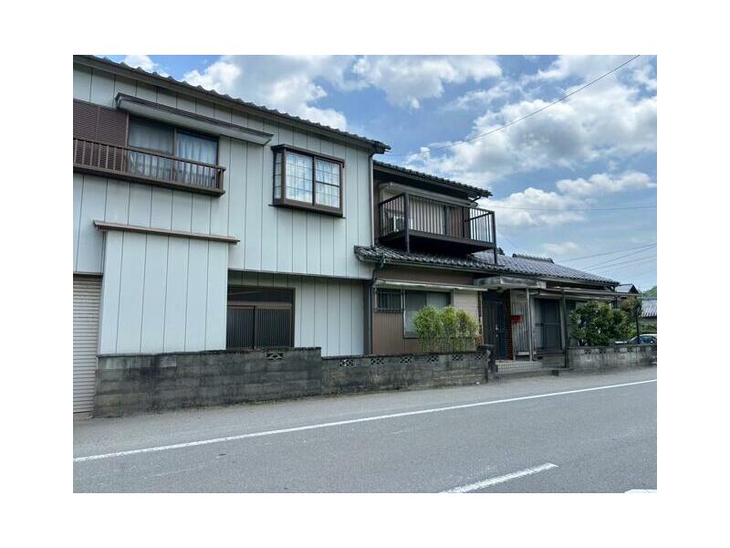 Tokushima City, Kōfu Town Minami Iwanobe