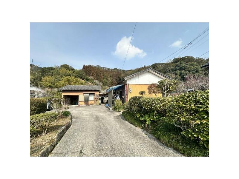 Nichinan City, Nangotown Tsuyano (Nango Station) Single-story building 4DK