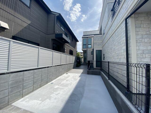 アットホーム】練馬区 石神井町8丁目（石神井公園駅） 2階建