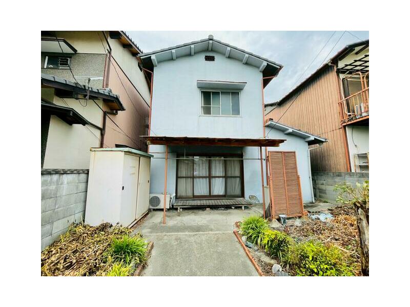 2-chome, Kume-cho, Sakaide-shi, Hyogo (Sakaide Sta.) 2F 4DK

2,000,000 yen