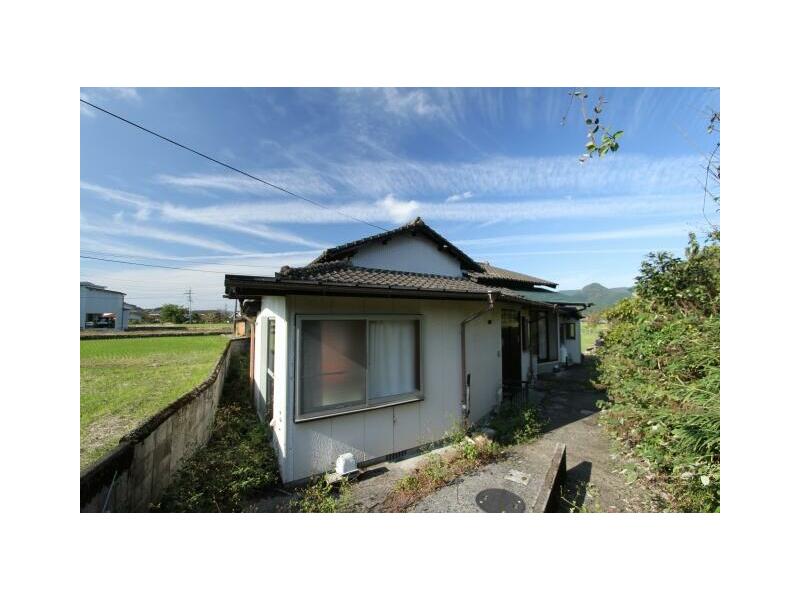 Kusu-gun, Kokonoe-cho, Oaza-Ugeta （Era station） Single-story building, 5SDK

380,000 yen