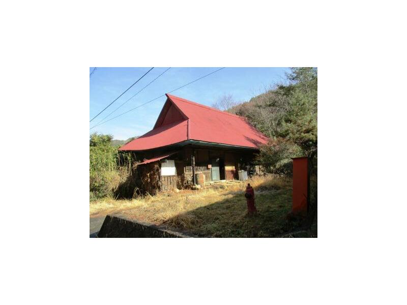 Shimotsukane, Sudama-cho, Hokuto-city, Hokkaido 4DK

2.5 million yen