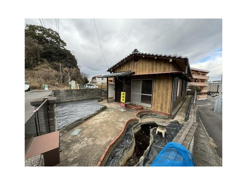 1-chome, Minamisho-machi, Tokushima-city (Kuramoto Sta.) Single story house, 4DK

1.8 million yen