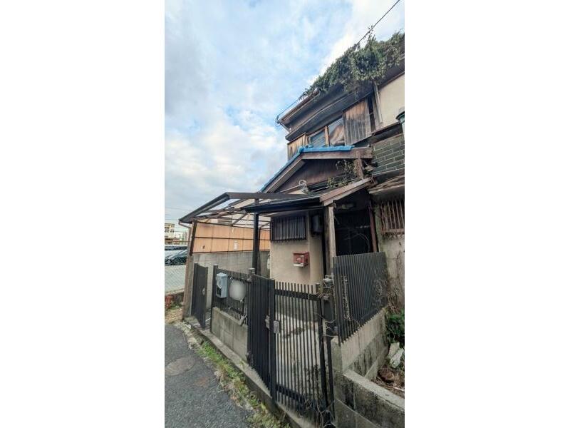 4DK 2-story building in 4-chome, Mikudata, Daito City