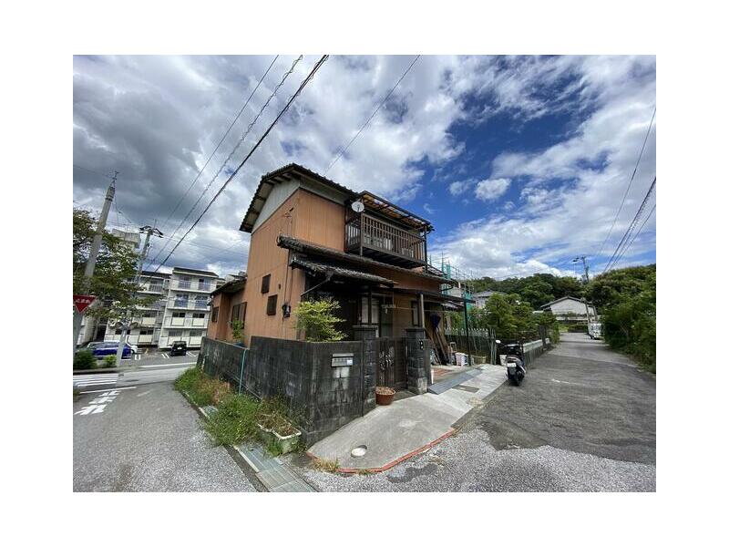 Kochi City, Miyamae-cho (Kamimachi 5-chome Station) 2-story 5K