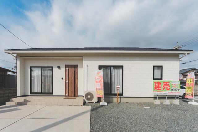 アットホーム 福山市 幕山台７丁目 平屋建 ２ｌｄｋ 福山市の中古一戸建て 提供元 株 アースデイ システム 一軒家 家の購入