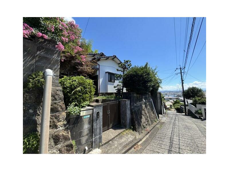 Kitakyushu City Wakamatsu Ward Yurinocho (Fujinoki Station) 2-story building 5DK