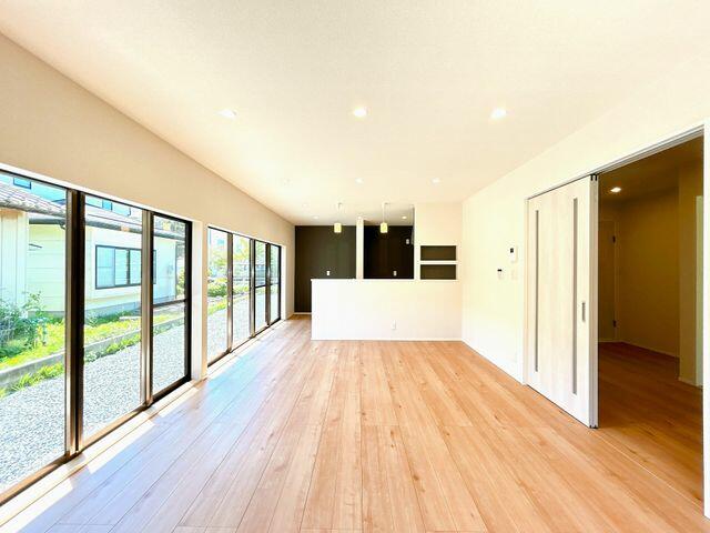 Cheap house for sale in Gosen, Niigata
