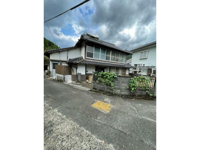Karatsu City, Kiyokimachi Kiyoki (Kiyoki Station) Two-story building 6DK