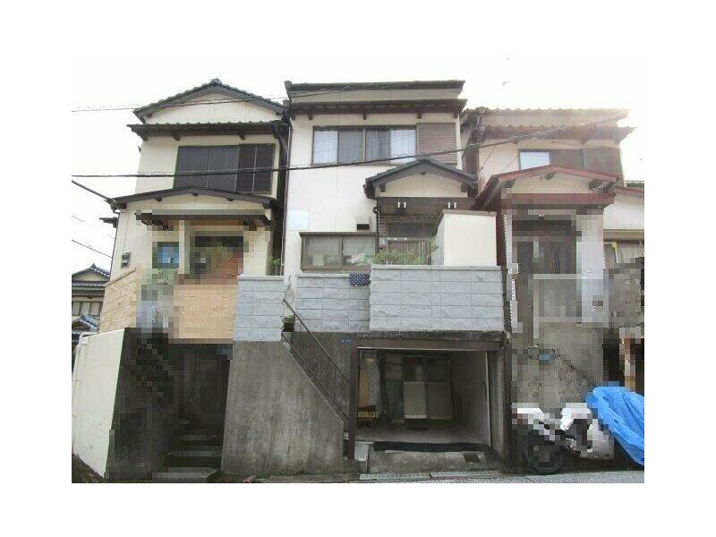 Kochi City, Totsu 1-chome (Sanbashi-dori 5-chome Station) 2-story 3DK