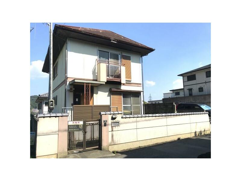 Ikoma County, Heguri Town, Kasugaoka 2-chome (Tatsutagawa Station) 2-story 5DK
