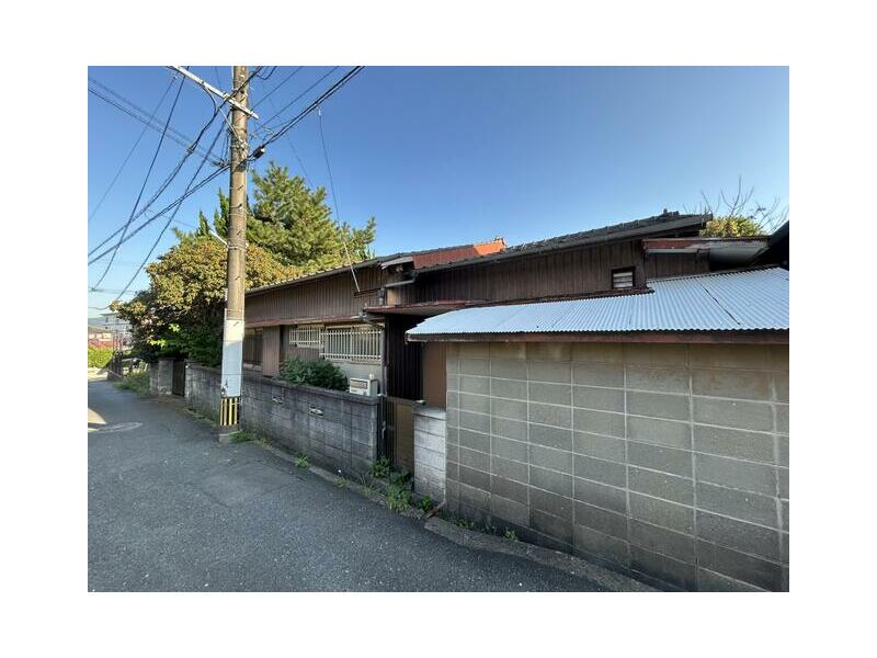 1-story building, 4DK, Shinozaki 5-chome, Kokurakita Ward, Kitakyushu City (Minami-Kokura Station)
