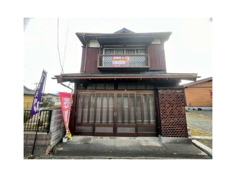 2F Ishii, Kasama-shi, Kasama 4DK

1,480,000 yen