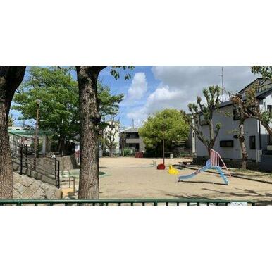 灘北公園 距離：454m