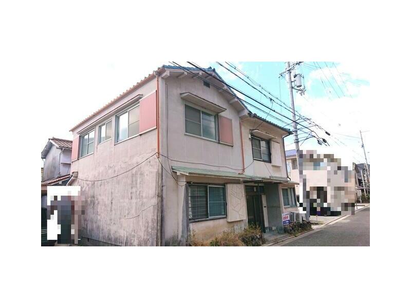 Shinada, Ako （Banshu-Ako Stn.） 2F 7DK

2,000,000 yen