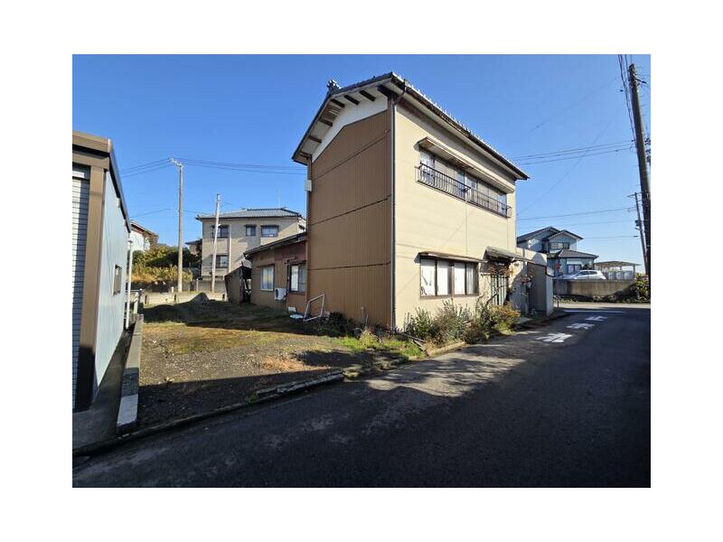 Nagaoka City, Hyakuzuka Town