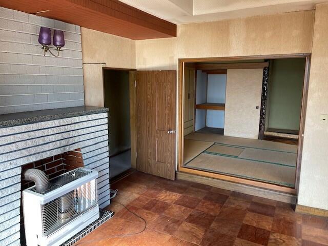 室蘭市 柏木町(本輪西駅) 2階建 6LDK 4