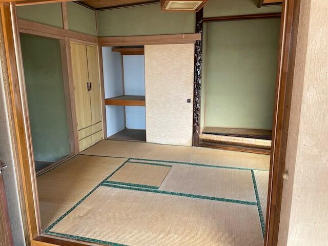 室蘭市 柏木町(本輪西駅) 2階建 6LDK 3