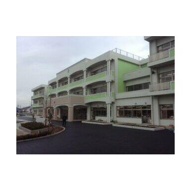 取手市立永山小学校 距離：717m