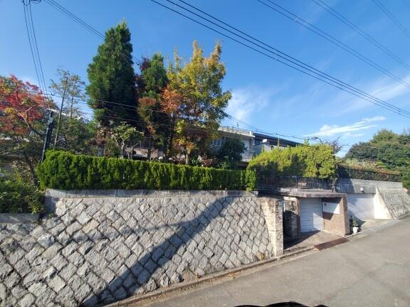 アットホーム 川西市 向陽台２丁目 平野駅 2階建 ７ｌｄｋ 川西市の中古一戸建て 提供元 住友不動産販売 株 川西 営業センター 一軒家 家の購入