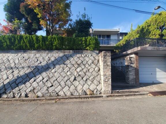 アットホーム 川西市 向陽台２丁目 平野駅 2階建 ７ｌｄｋ 川西市の中古一戸建て 提供元 住友不動産販売 株 川西 営業センター 一軒家 家の購入