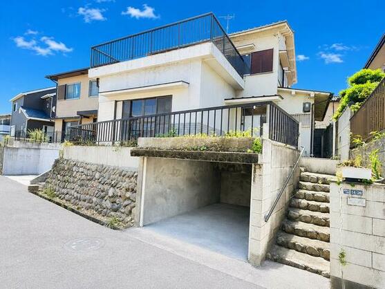 Cheap house for sale in Ikaruka, Nara