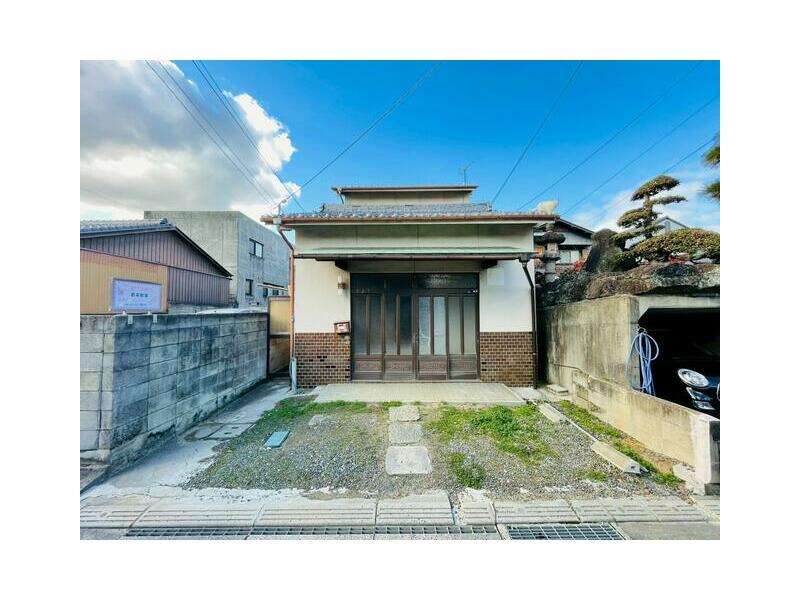 Ayauta District, Utazu Town - (Utazu Station) Two-story building 8DK