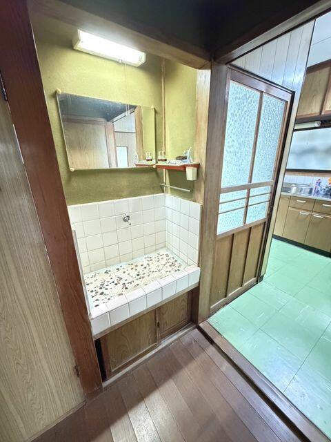 Mukaijima-cho, Onomichi City (near Onomichi Station) 2-story building, 5DK &mdash; photo 6