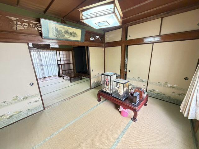 Mukaijima-cho, Onomichi City (near Onomichi Station) 2-story building, 5DK &mdash; photo 2