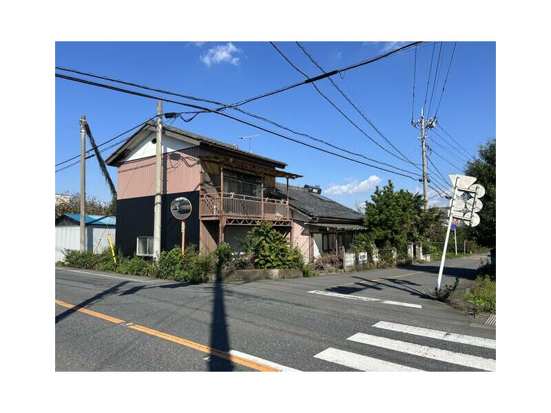 2F 7DK in Oaza-Teshigawara, Kamisato-cho, Kodama-gun

4,900,000 yen