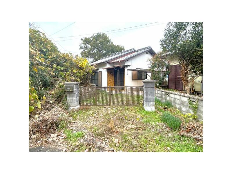 Niihama-shi, Niihama Uehara 3-chome (Nakahagi Sta.) Single-story building, 3DK

5,000,000 yen