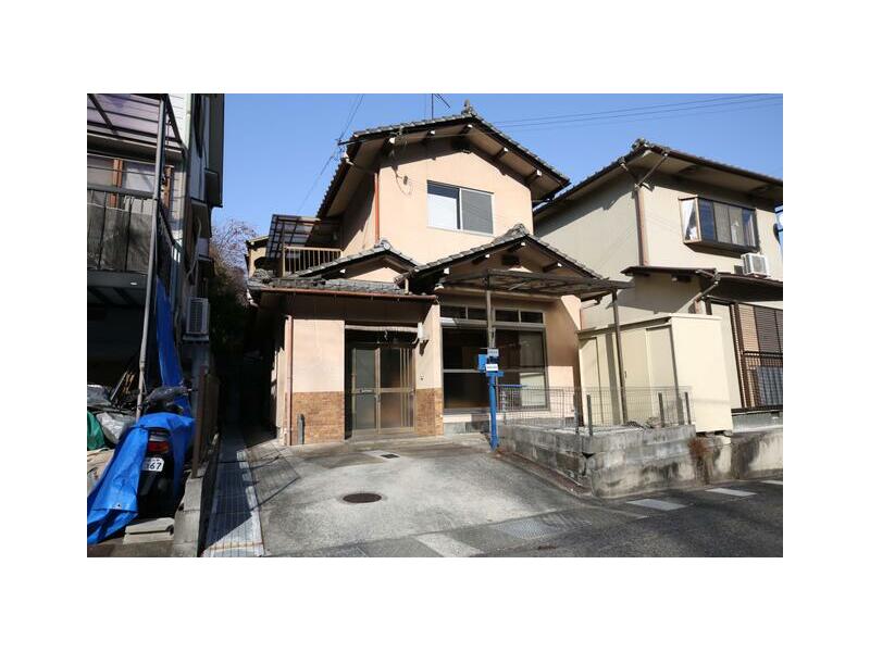 2-chome, Sakata, Aioi-city (Nishi-Aioi Sta.) 2F 6DK

2,800,000 yen